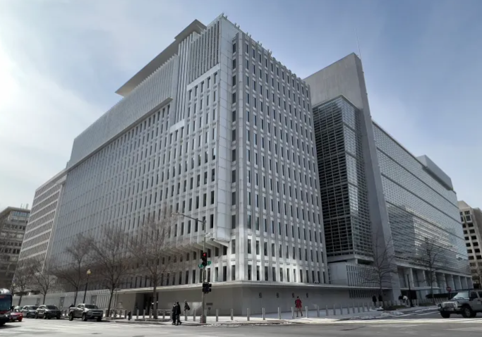 البنك الدولي: صرف 111 مليون دولار لبرنامج الحماية الاجتماعية في الأردن 