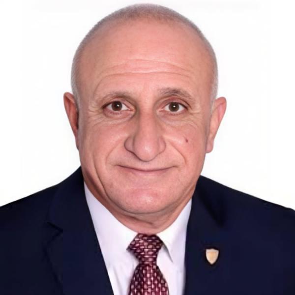 الحدادين: كفى وضعًا للعصي في دواليب الوطن