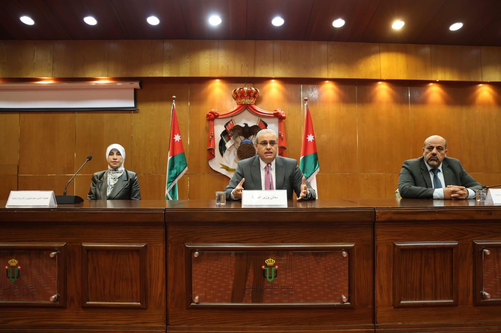 البدور للكوادر الصحية: جميعكم مسؤول أمامي للارتقاء بخدمة المواطنين