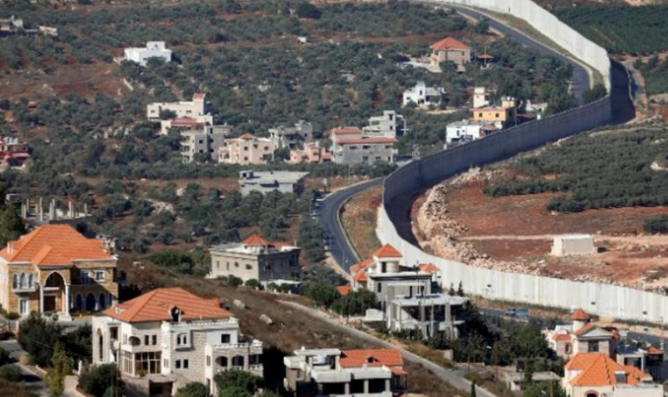 اشتباكات برية بين عناصر حزب الله وقوات إسرائيلية في جنوب لبنان 