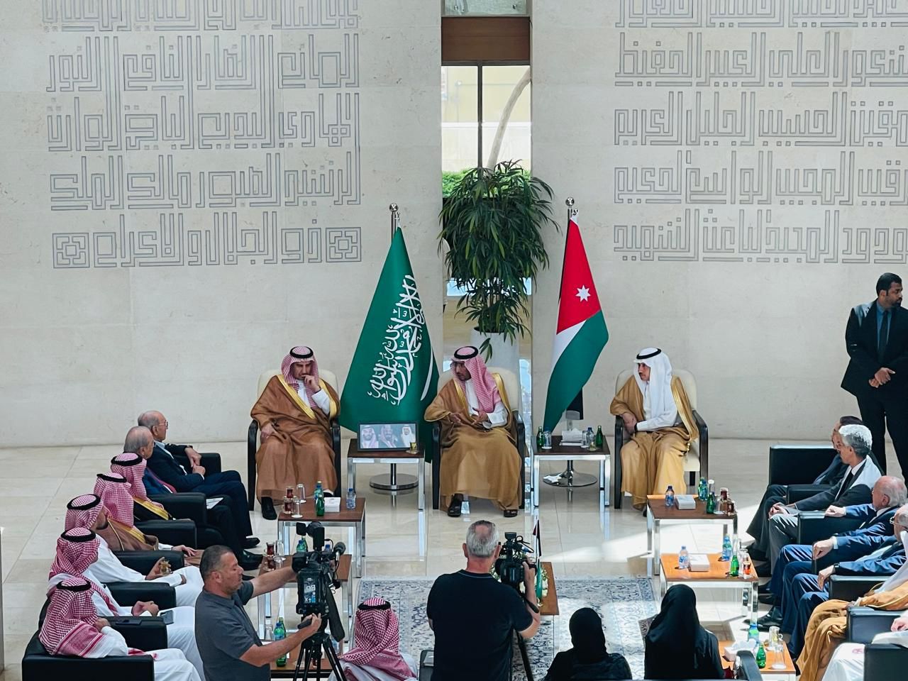 وزير الصناعة السعودي يلتقى وفدا من رجال الاعمال الاردنيين