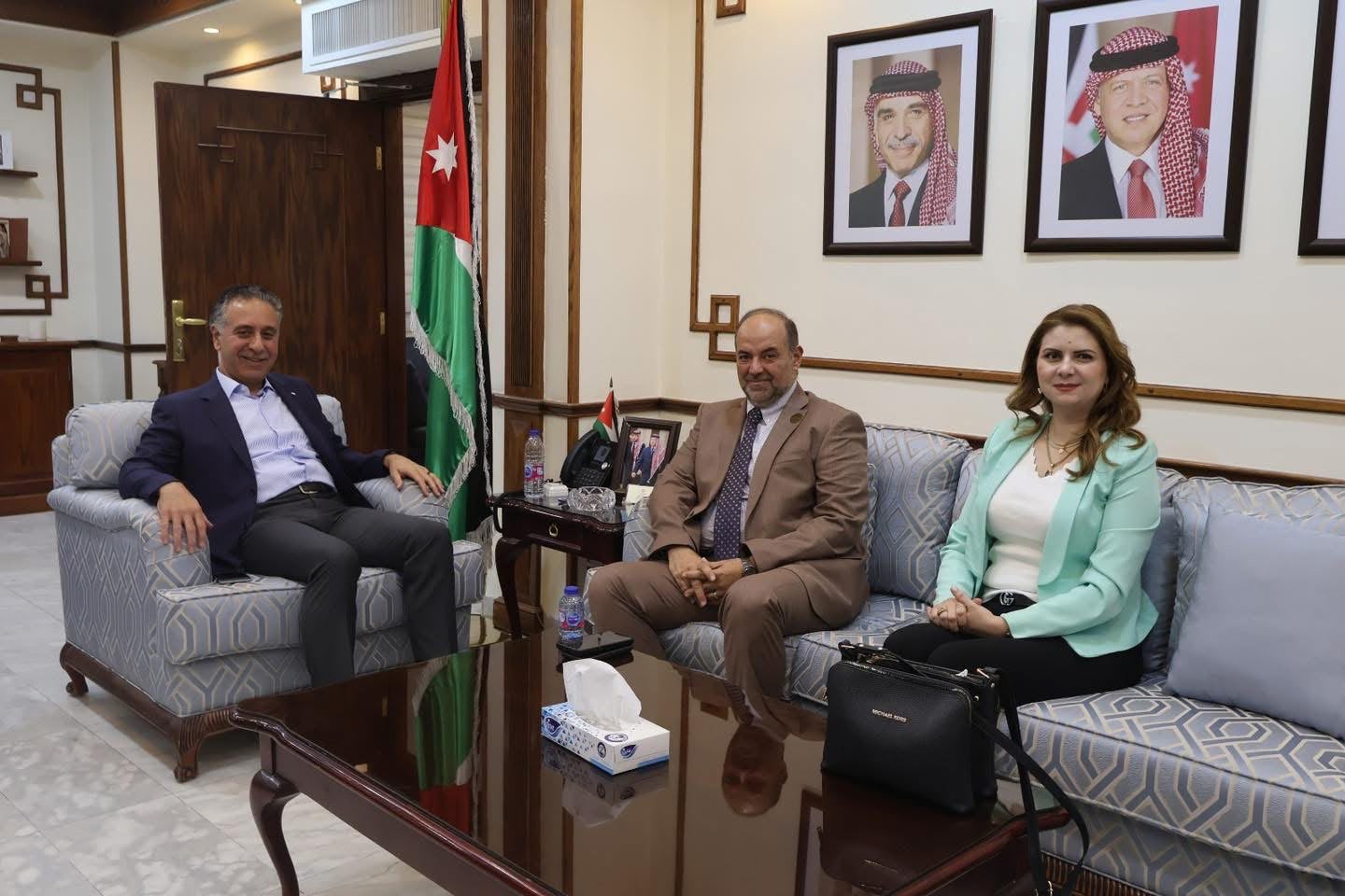 مجلس الأعمال الأردني الأمريكي يلتقي وزير الصناعة والتجارة الاردني
