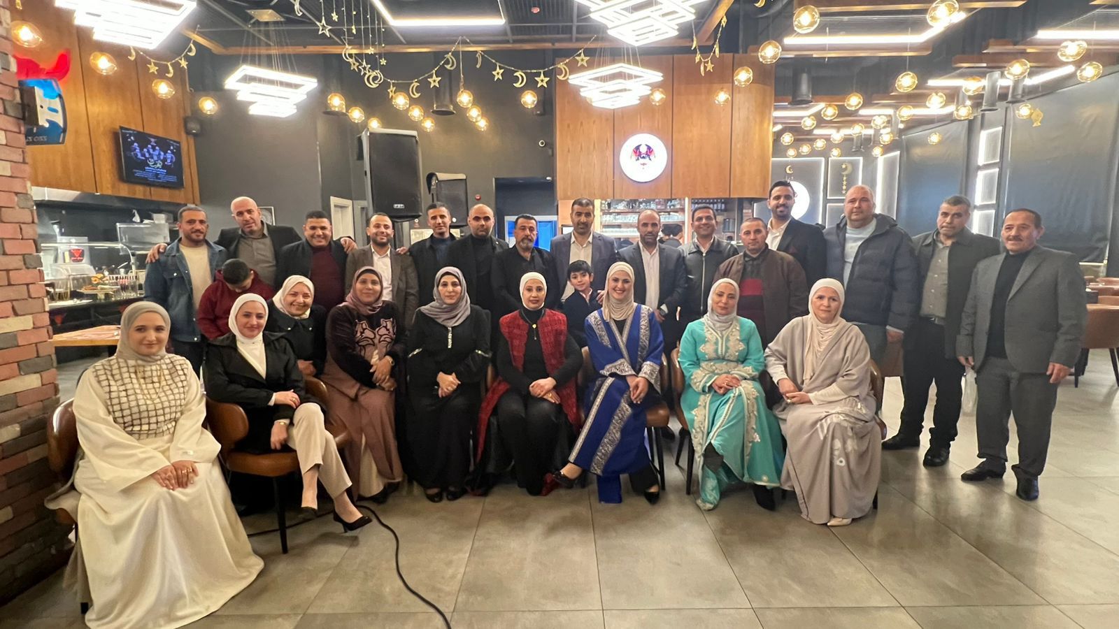 ديوان التشريع والرأي ينظم إفطارًا جماعيًا ويكرّم موظفين