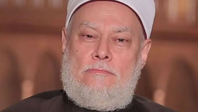 علي جمعة يجيب عن أسئلة حول مشروعية استقلال الفتيات عن أسرهن