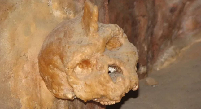 جمجمة الكهف ..  لغز بشري عمره 300 ألف عام يحير العلماء