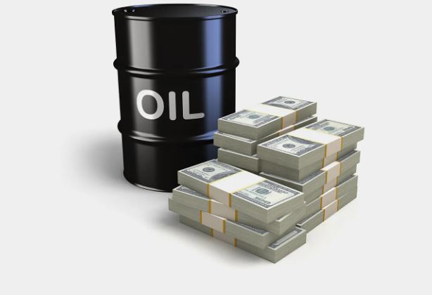 إيران: على العالم الاستعداد لوصول سعر برميل النفط إلى 200 دولار 