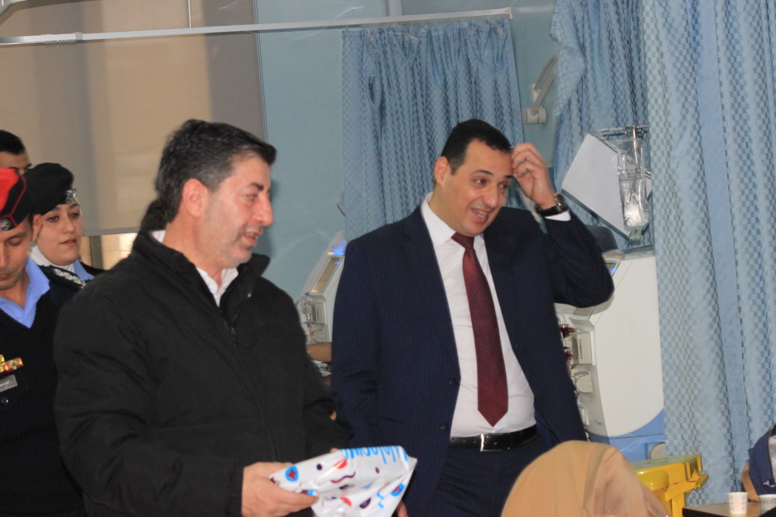 جمعية المحبة والرحمة تحتفل بعيد ميلاد جلالة الملك بزيارة إنسانية لمستشفى السلط