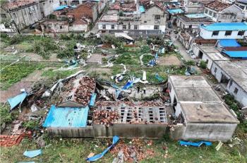 5 وفيات و 33 إصابة بإعصار قوي ضرب جنوب الصين 