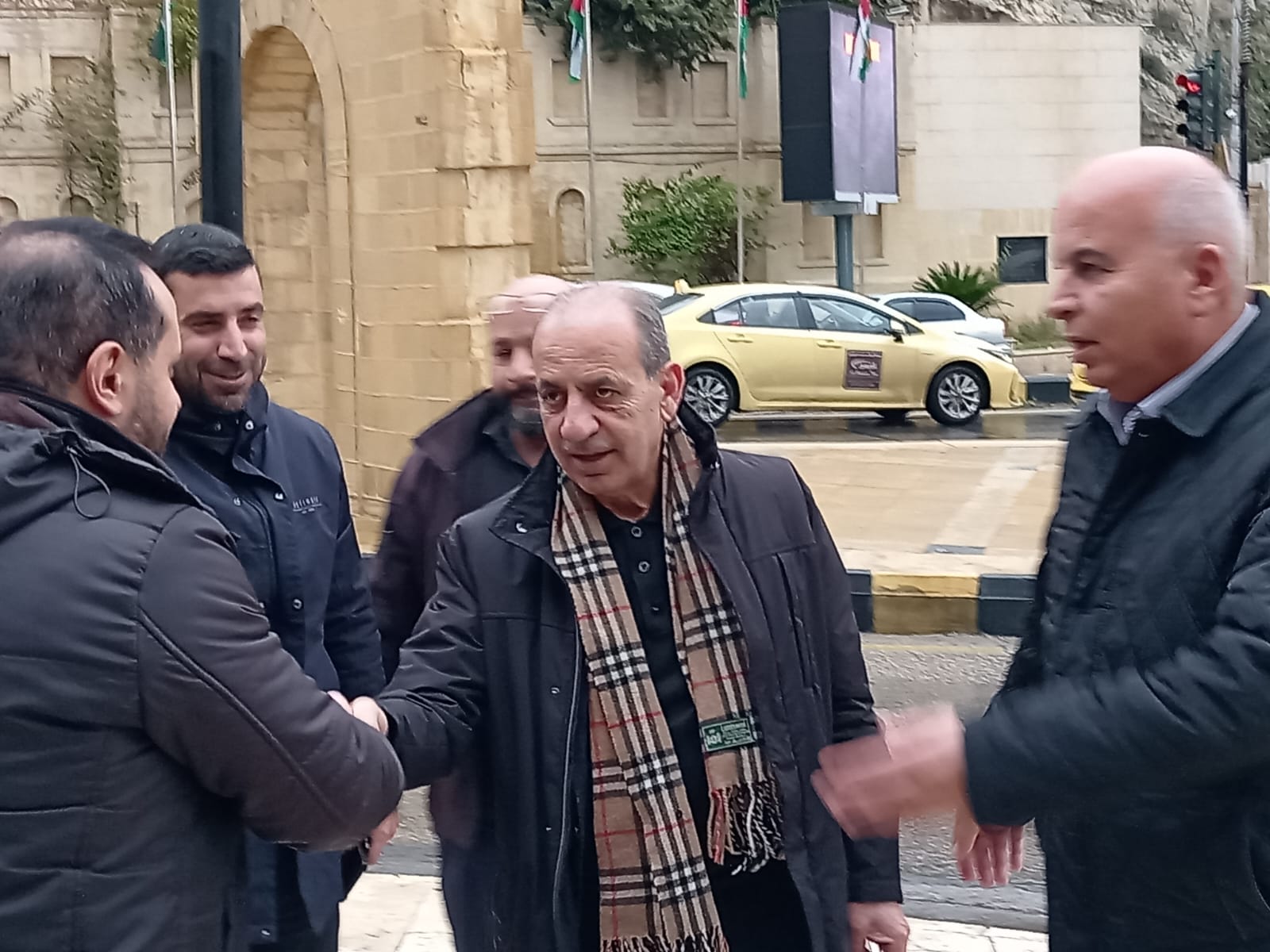 المصري يتفقد غرفة عمليات السلط في المنخفض 