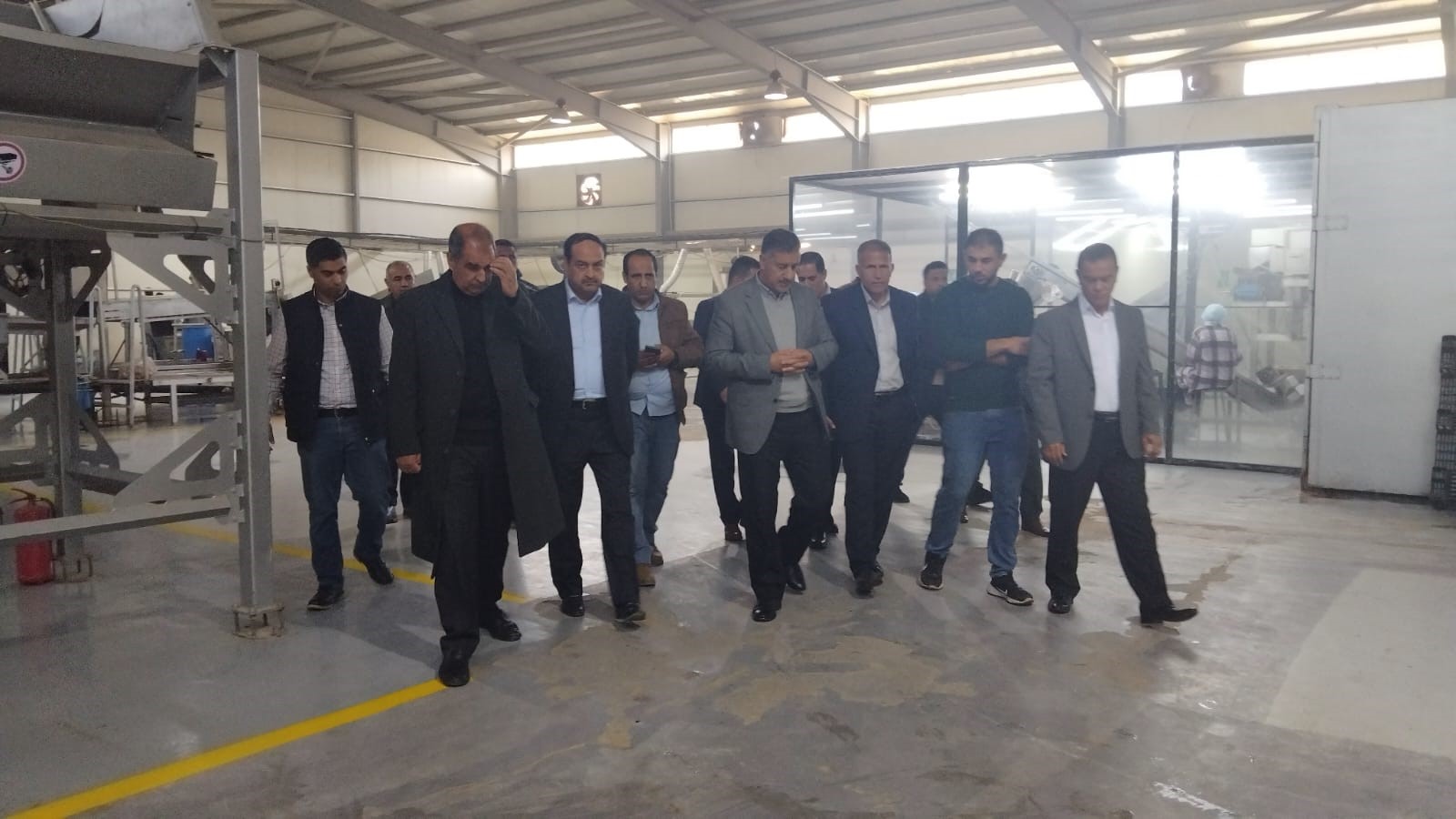 محافظ البلقاء يتفقد مشاريع استثمارية وخدمية في دير علا