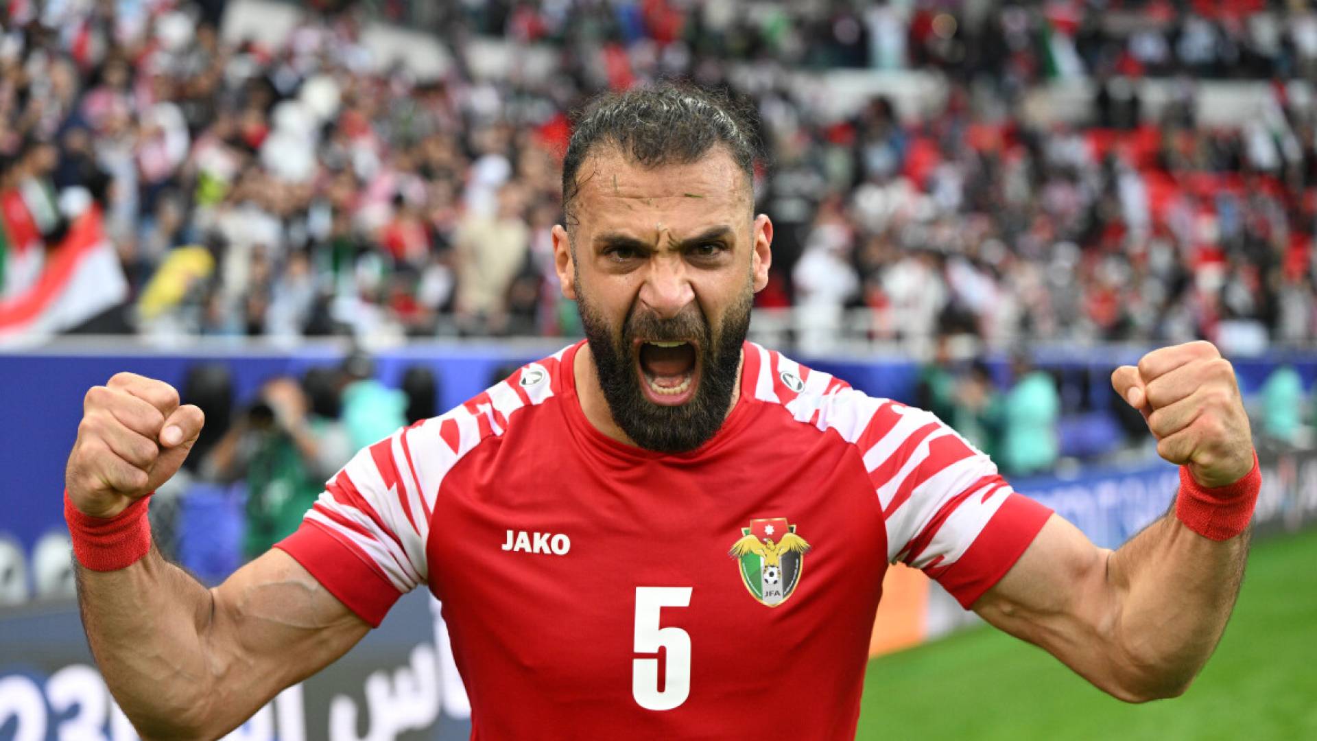 يزن العرب يجدد عقده مع سيول الكوري الجنوبي