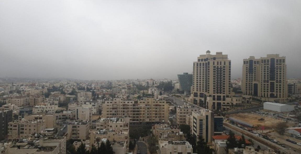 الأحد ..  انخفاض ملموس على الحرارة وزخات مطرية في مناطق مختلفة 