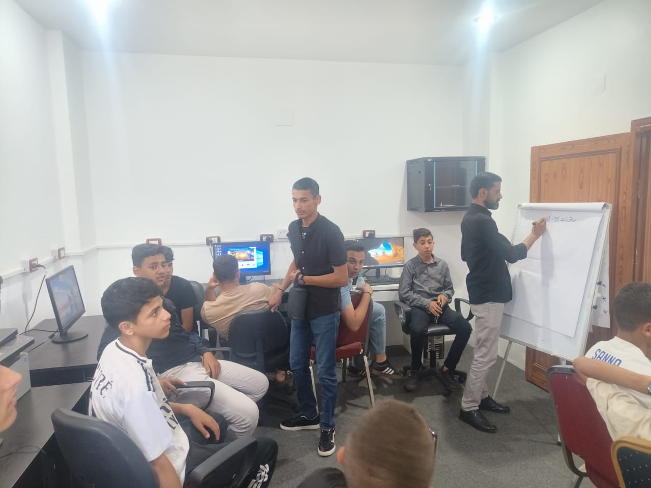 مركز شباب وشابات سهل حوران المدمج ينفذ نشاطاً حول مكونات الحاسوب ووظائفها.