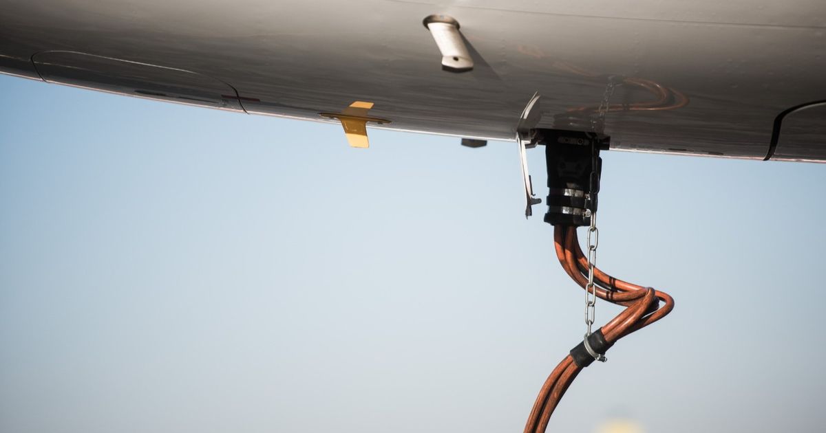 ارتفاع أسعار الوقود يعصف بقطاع الطيران