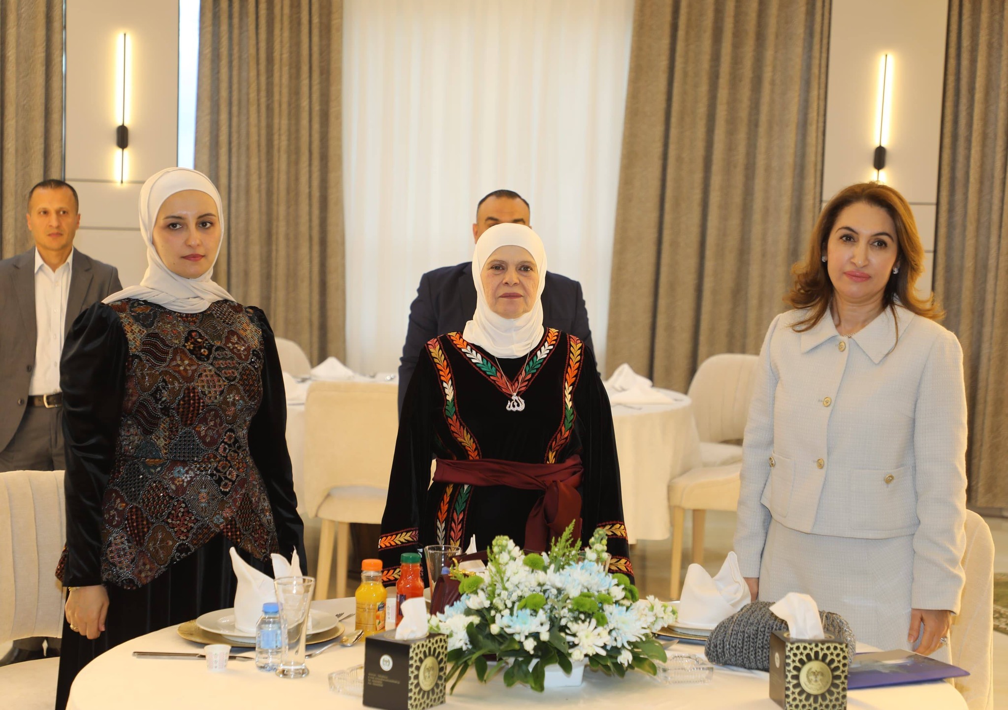 حفل مباركة لعقيلة قائد سلاح الجو الملكي بتوليها رئاسة هيئة النادي