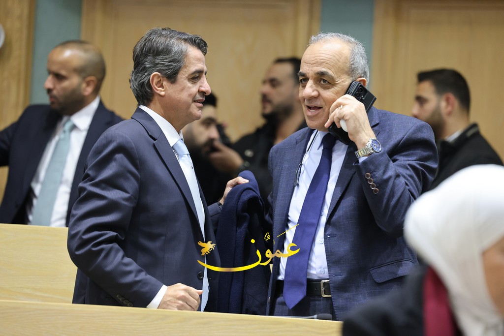 صور من جلسة النواب الاربعاء