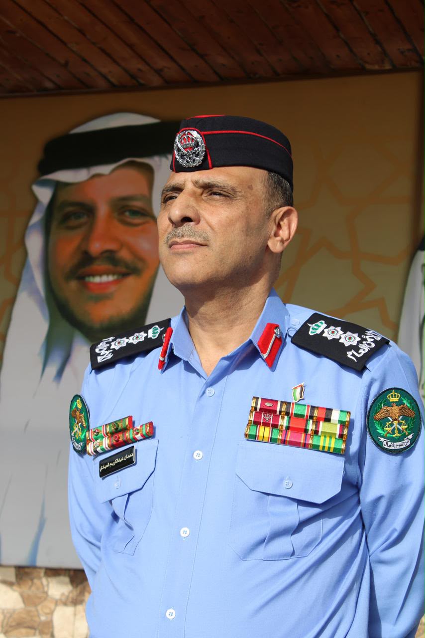 عطوفة العقيد نعمان عبد الكريم السعايده يترجل عن صهوة الواجب