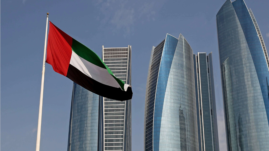الإمارات تعلن عدم تسجيل أي إصابة بفيروس إيبولا