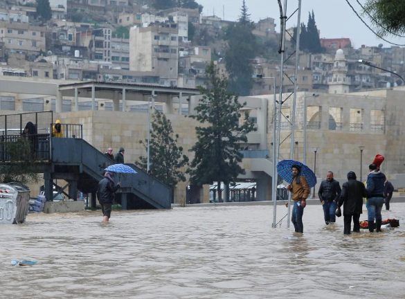 الأمانة: لا حالات دهم مياه الأمطار لمنازل ومحلات في وسط البلد 