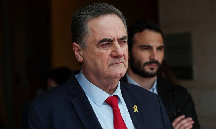 وزير الدفاع الإسرائيلي: خطة اغتيال خامنئي مطروحة منذ 4 أشهر