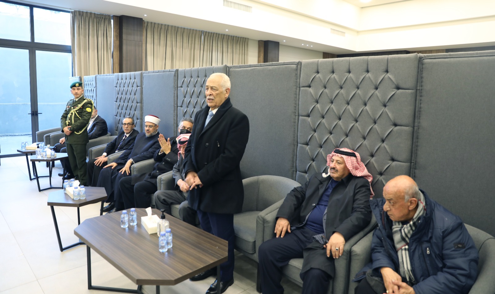 مندوبا عن الملك وولي العهد ..  العيسوي يعزي الأخرس والحسنات وطبيشات والخصاونة وصبحا