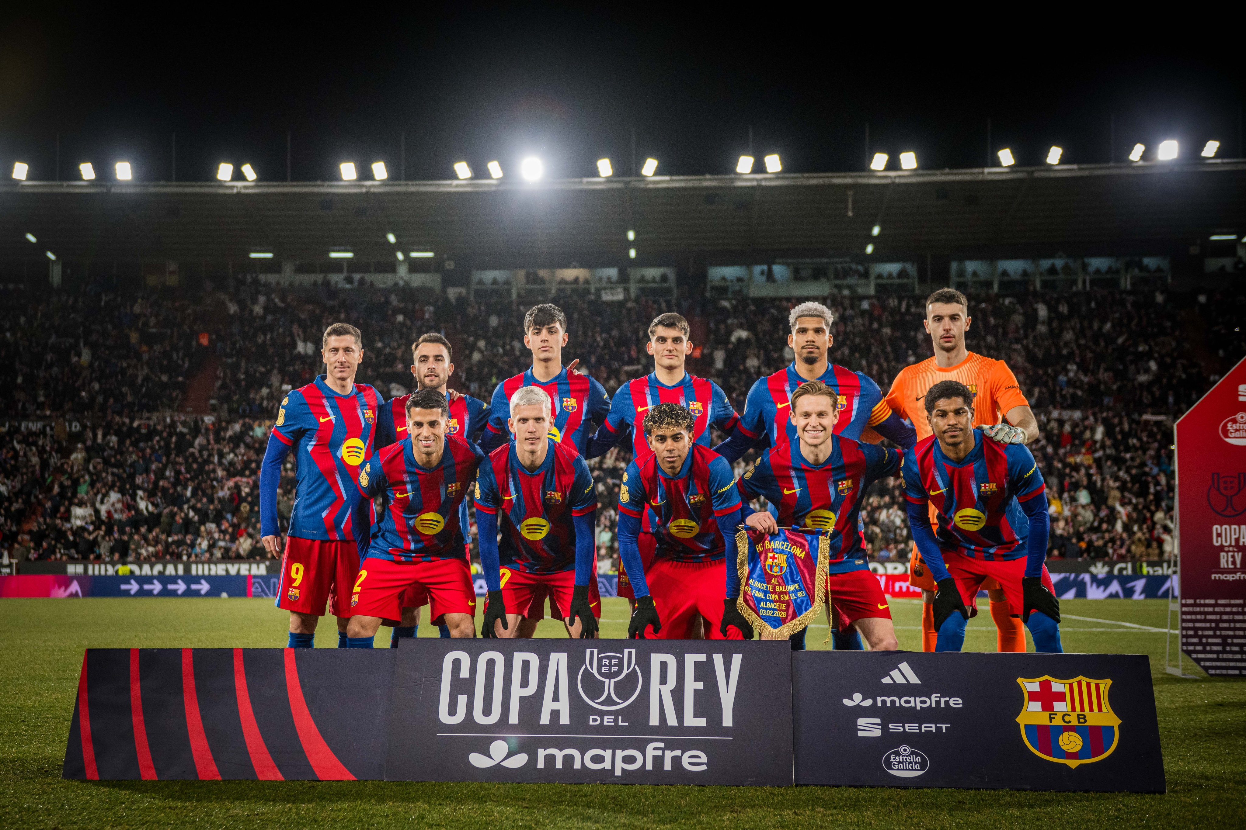 برشلونة يواجه أتليتكو مدريد في نصف نهائي كأس ملك إسبانيا 