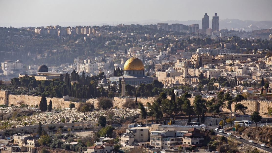 عين على القدس يناقش موقف الأردن والملك في الدفاع عن القضية الفلسطينية