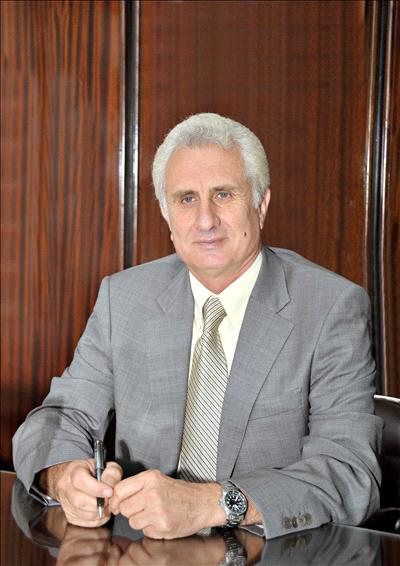 عويس: تفاجأنا بإقرار مادة تخفض رواتب الأكاديميين والموظفين في الجامعات 