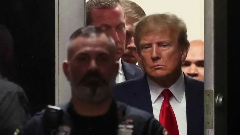 Image:ترامب: قد ينتهي بنا الحال إلى حرب عالمية ثالثة