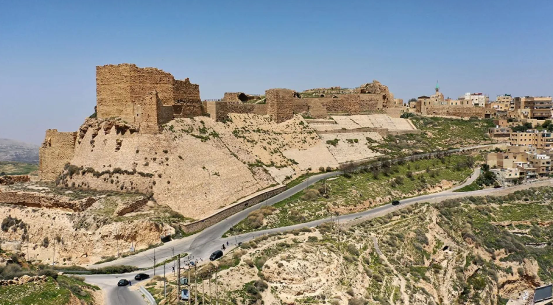 الكرك: سكان منطقة القرين يطالبون بإيصال شبكة مياه لخدمة أراضيهم