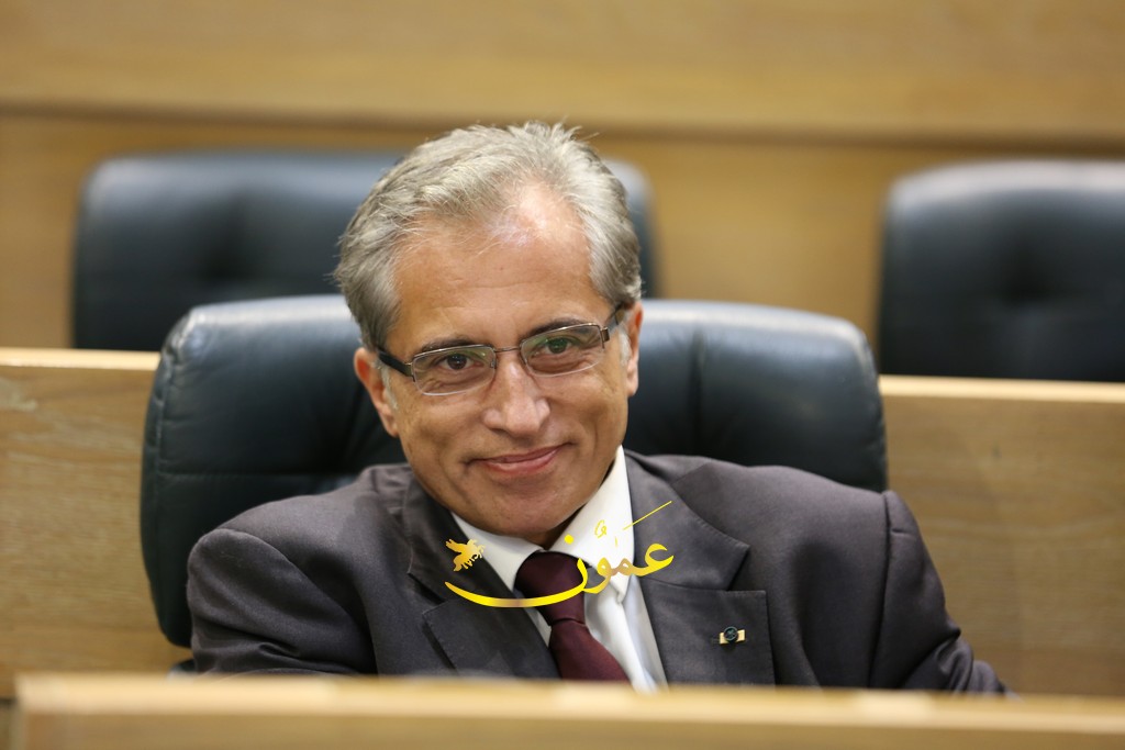 الرئيس على مائدة عطية: ثمانية نواب وثلاثة وزراء