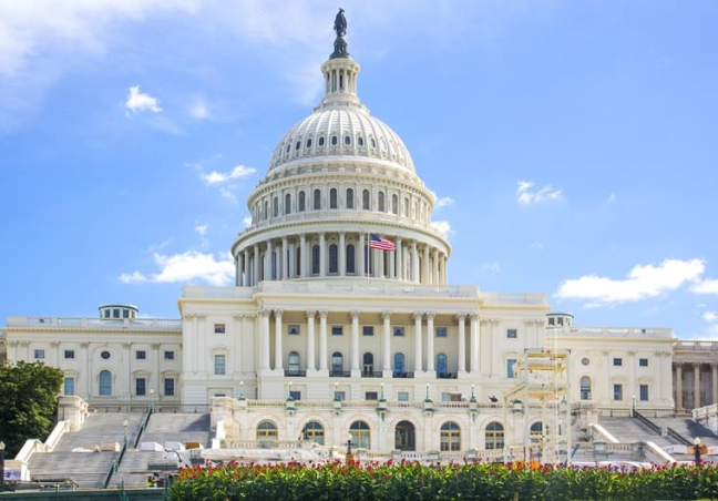 إدارة ترامب تبدأ ملاحقة مسؤولين بارزين في عهدي أوباما وبايدن 