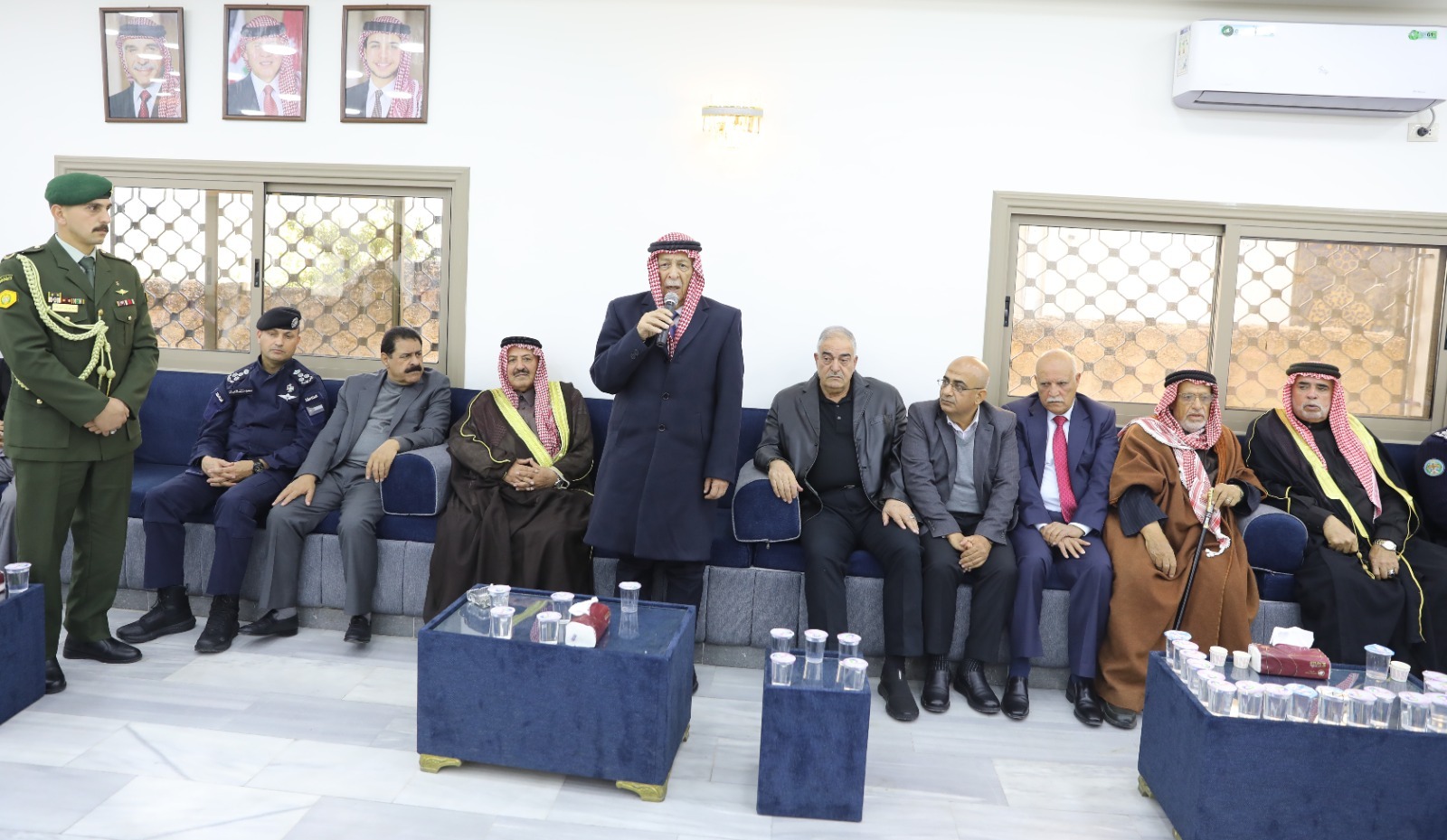 مندوبًا عن الملك وولي العهد ..  العيسوي يعزي القاضي والزعبي والفريحات