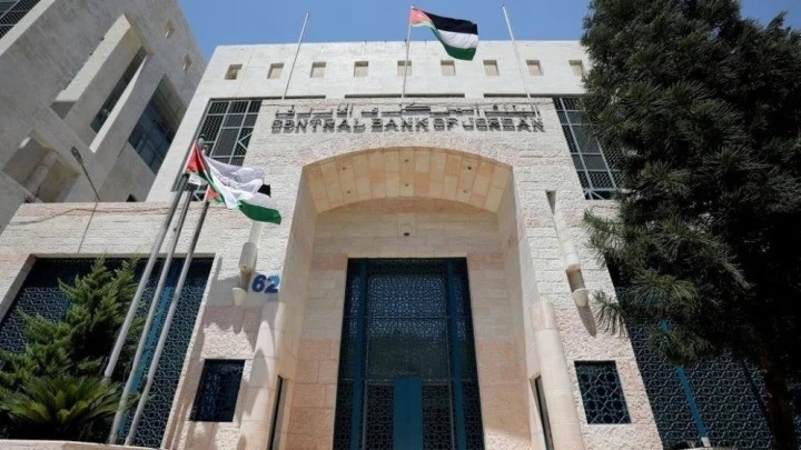 البنك المركزي يحذر من المسابقات الوهمية الاحتيالية
