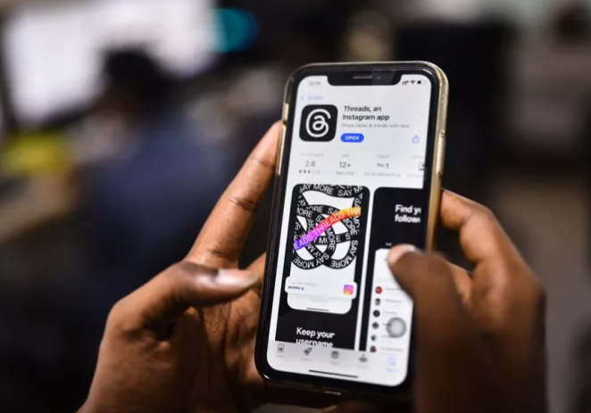 ثريدز تطلق ميزة ذكية تمنح المستخدمين تحكمًا مباشرًا في محتوى خلاصتهم