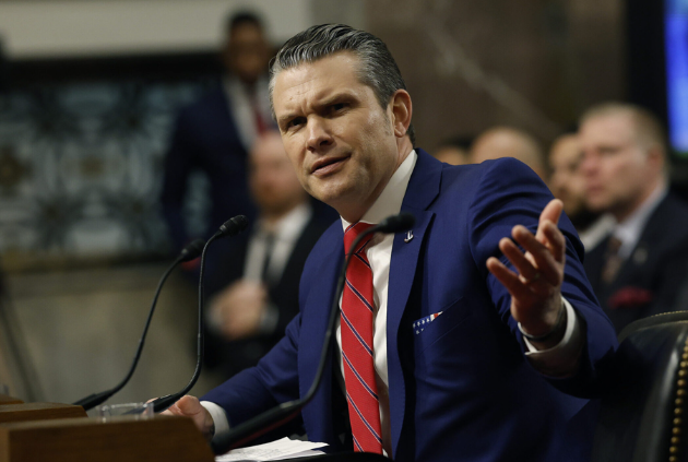 وزير الدفاع الأمريكي: الأيام المقبلة ستكون حاسمة في الحرب 