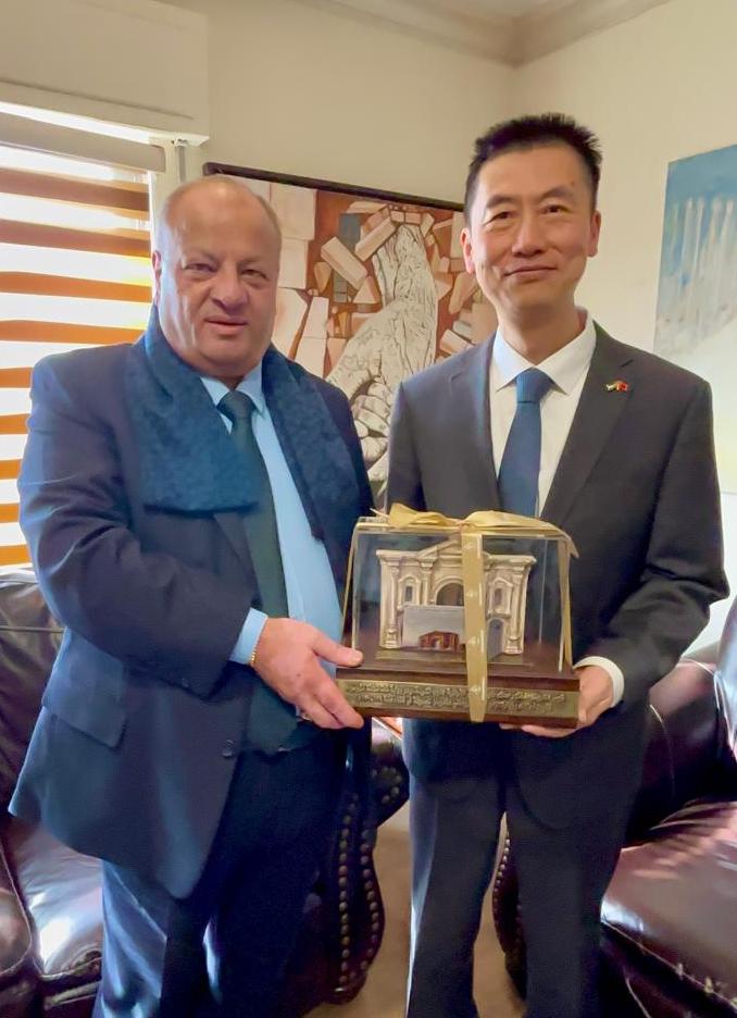 سماوي والسفير الصيني يبحثان سبل تطوير الروابط الثقافيّة