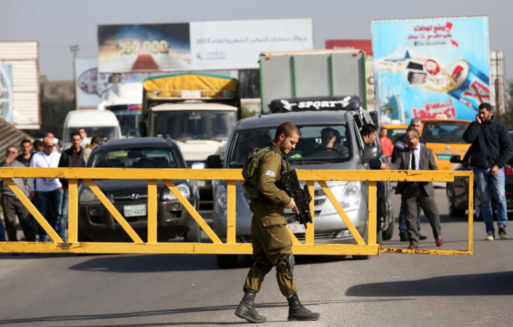 الاحتلال يواصل إغلاق شمال مدينة بيت لحم لليوم الثاني