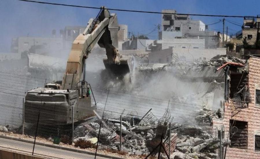 الاحتلال يهدم منزلين شرق قلقيلية ومستوطنون يهاجمون منزلا شرق نابلس