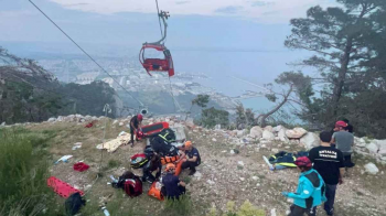 إنقاذ ركاب تلفريك في جنوب تركيا علقوا 24 ساعة