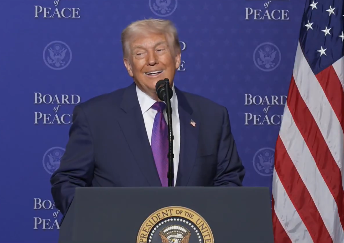 ترامب: سنقدم 10 مليارات لغزة  ..  وحماس ستفي بالتزاماتها 