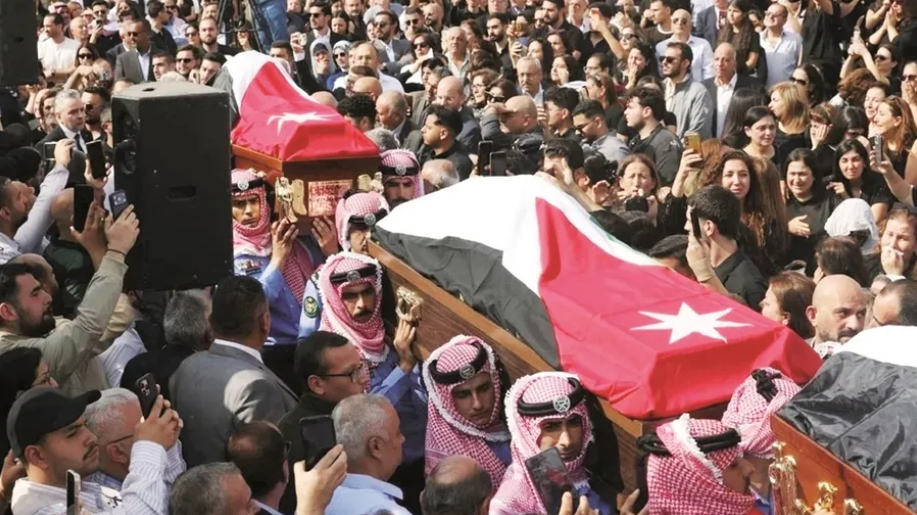 بيت عزاء لشهداء الوطن في السلط 