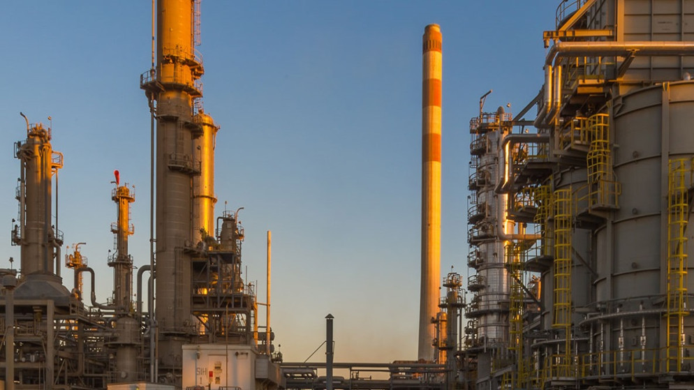 سقوط مسيّرة في مصفاة سامرف والسلطات السعودية تقيم الأضرار