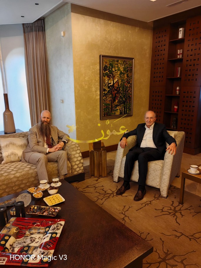 السفير الامريكي في دارة نادر باشا الذهبي 