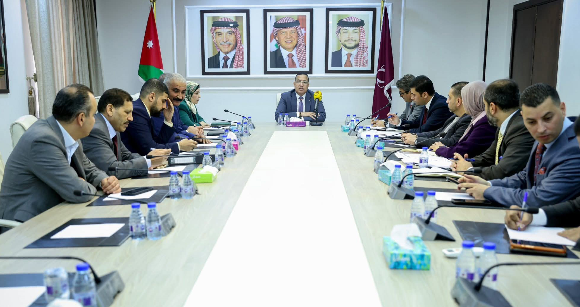 الإدارية النيابية تبحث أوضاع موظفي وزارة الشباب وتحديات الأندية الرياضية