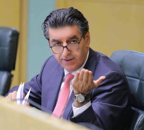 الخلايلة: أراض باعتها الخزينة بـ 30 ألفا تعرض بـ 3 ملايين دينار 