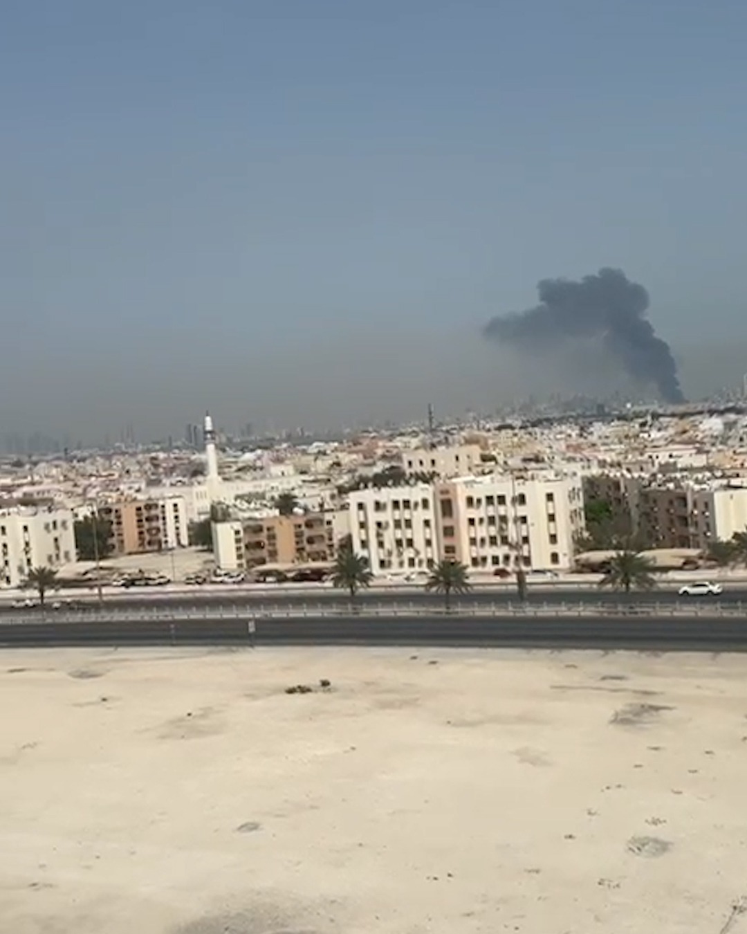 إنفجارات في البحرين والكويت وأبوظبي