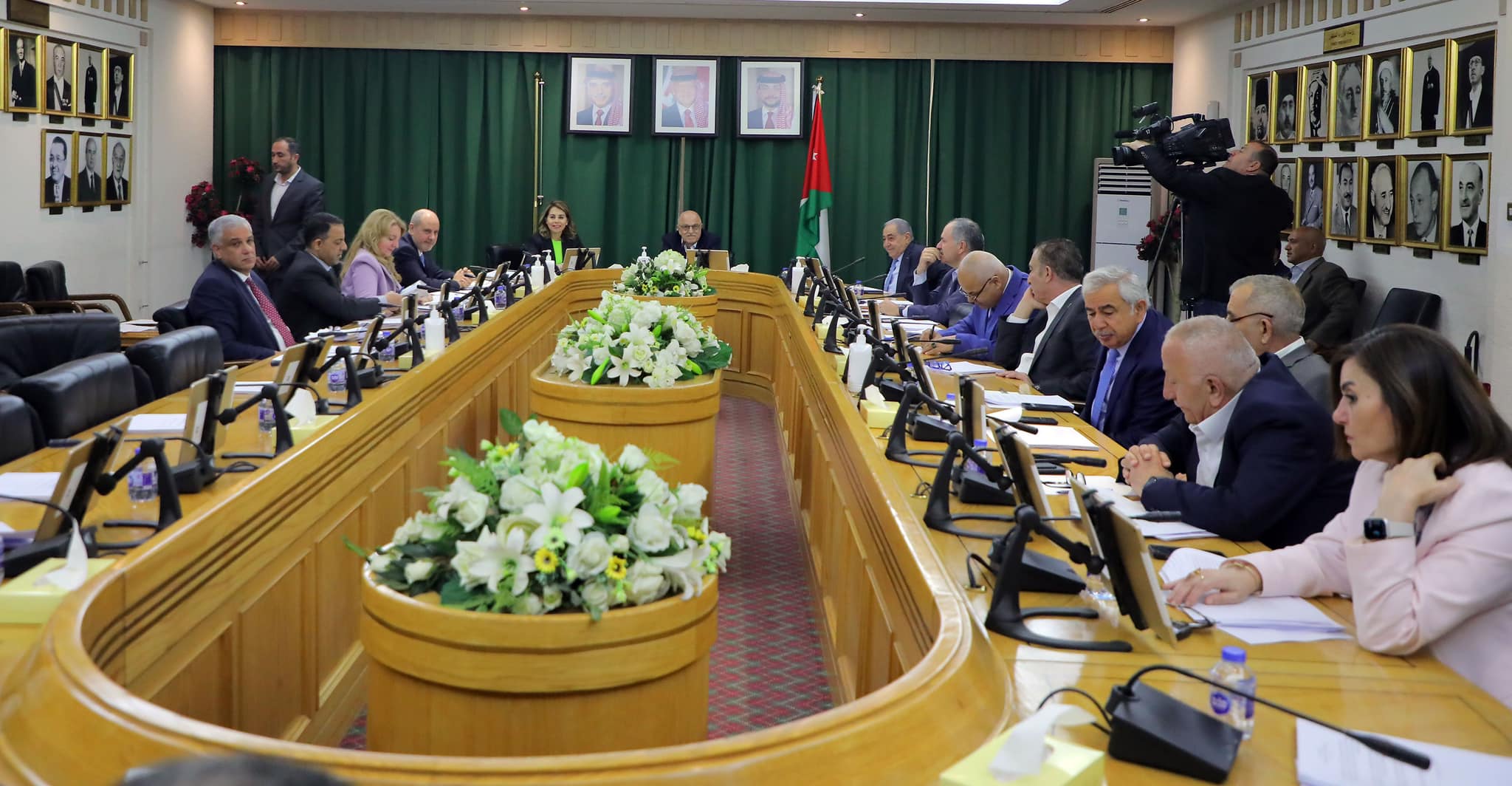 Image:مالية الأعيان تقر معدل قانون الشركات