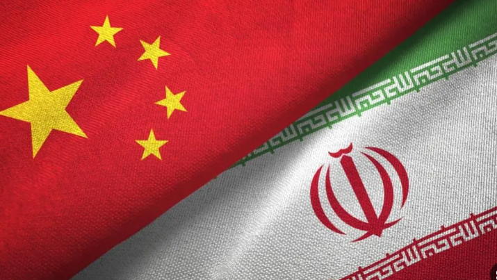 معلومات استخباراتية: الصين تستعد لتسليم شحنة أسلحة إلى إيران 