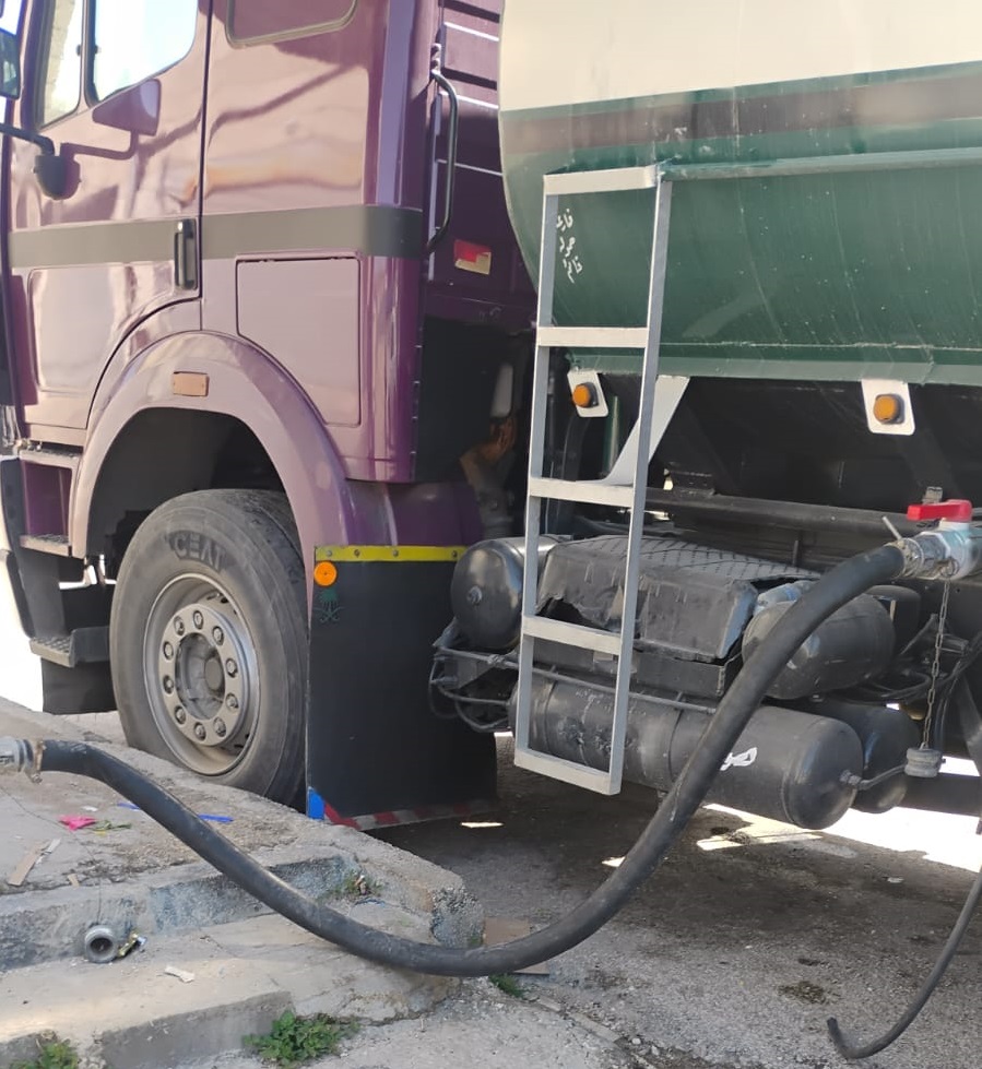 ضبط اعتداءات على المياه تبيع صهاريج في إربد